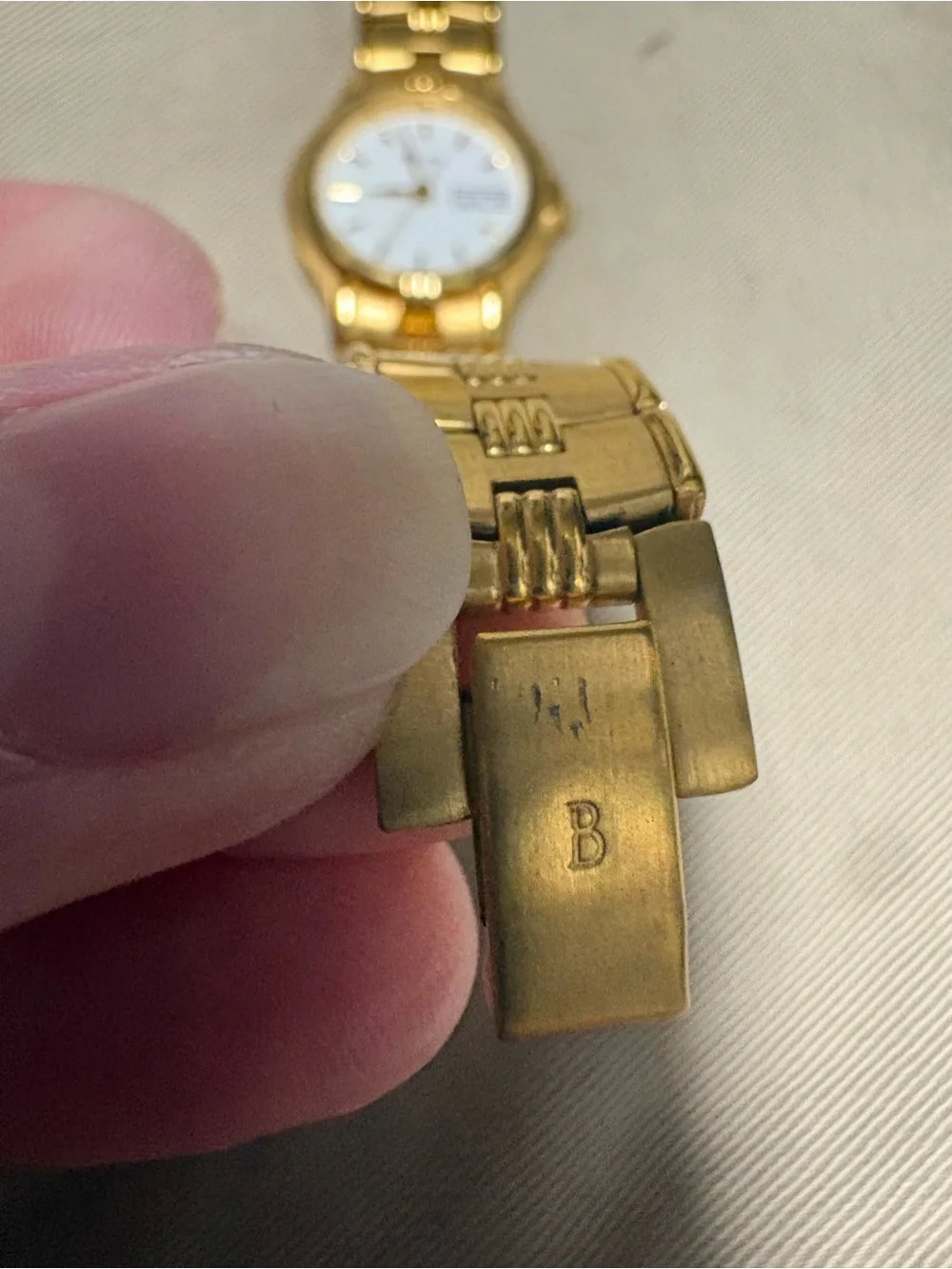 VTG Bulova Gold and White Women's Dress Watch with Day-Date